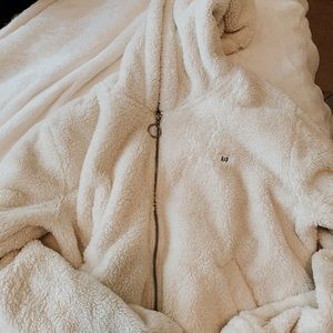 fuzzy sweatshirt, super cute and cozy